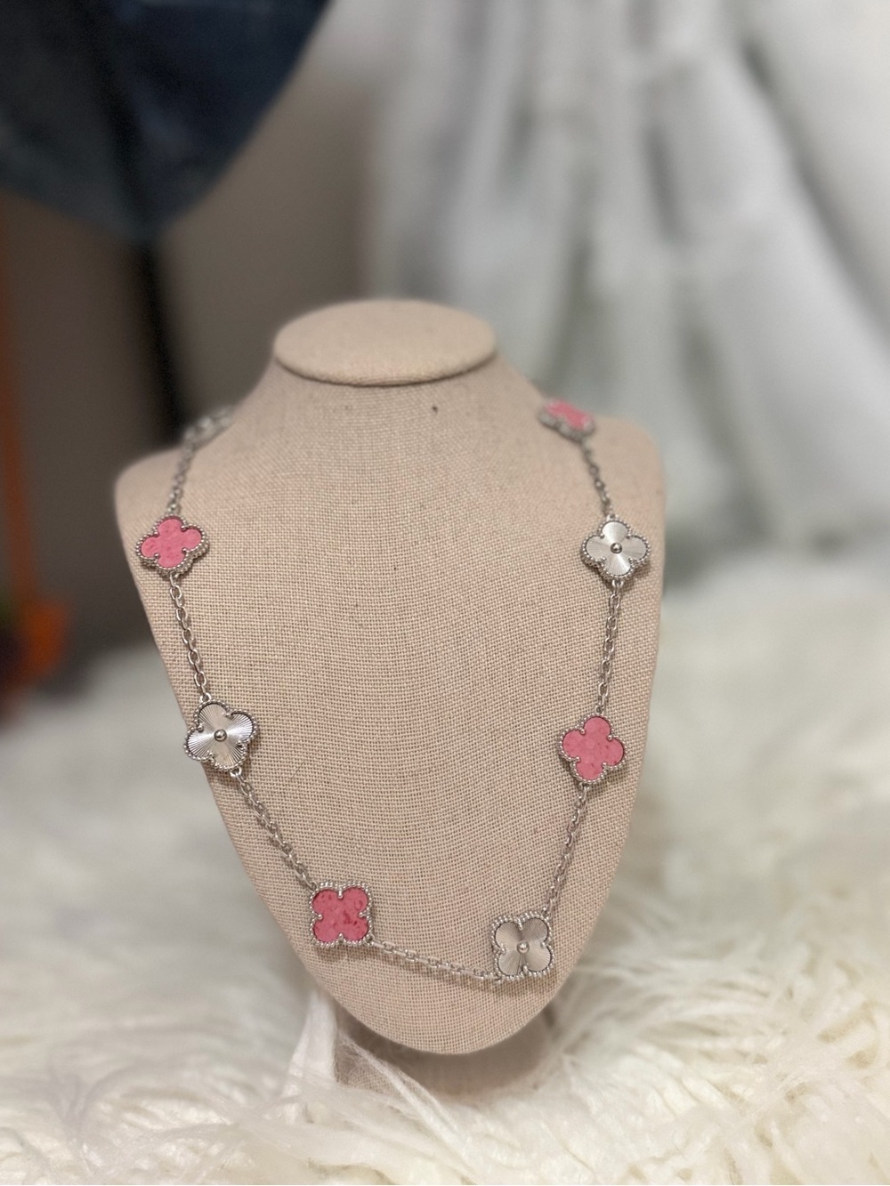 Silver & Pink Clover Necklace Alhambra Style Short Chain Women’s Jewelry